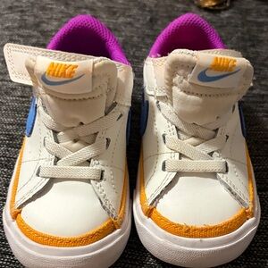 Nike Kids White and Purple Sneakers toddler sneakers